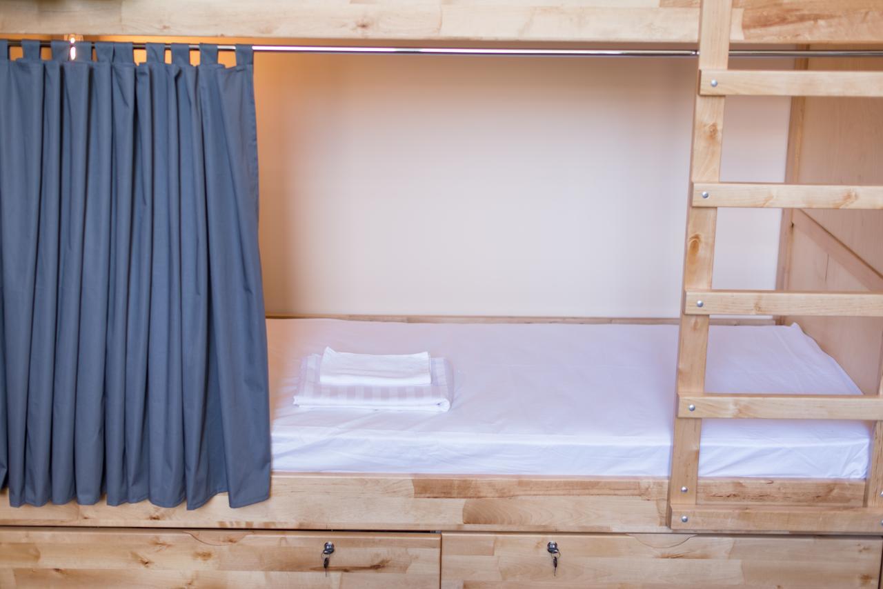 Dream Hostel Zaporizhia ภายนอก รูปภาพ