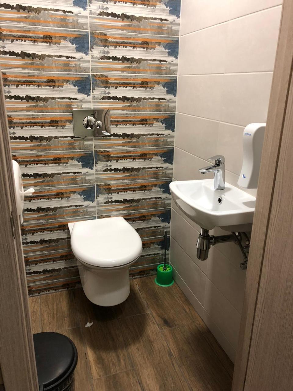 Dream Hostel Zaporizhia ภายนอก รูปภาพ